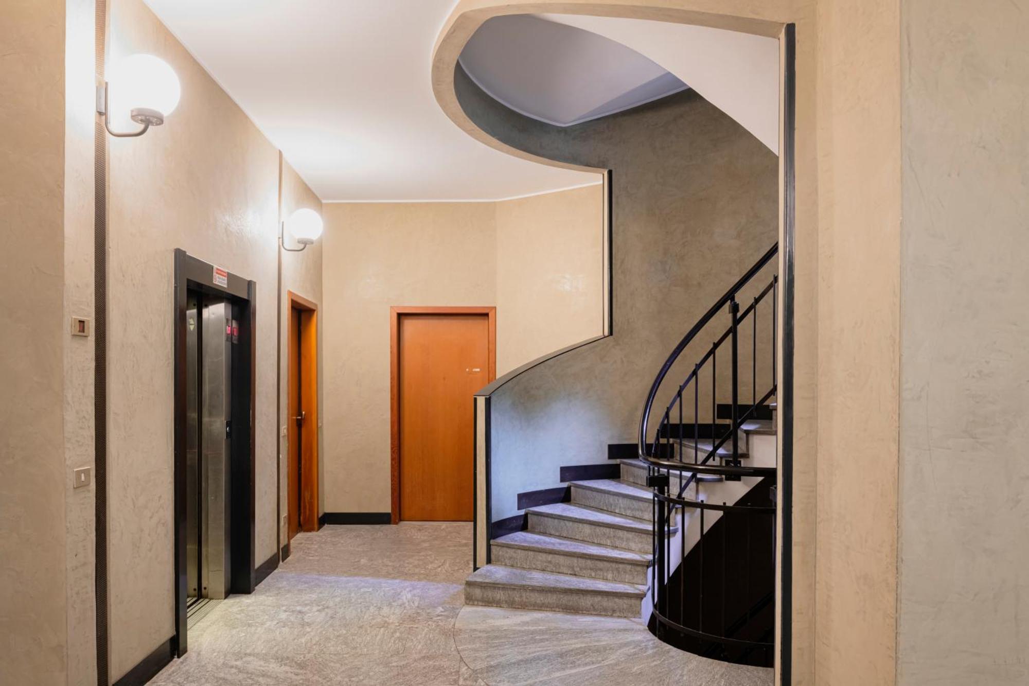 Relstay - Arco Della Pace - Sunny Loft Милан Экстерьер фото